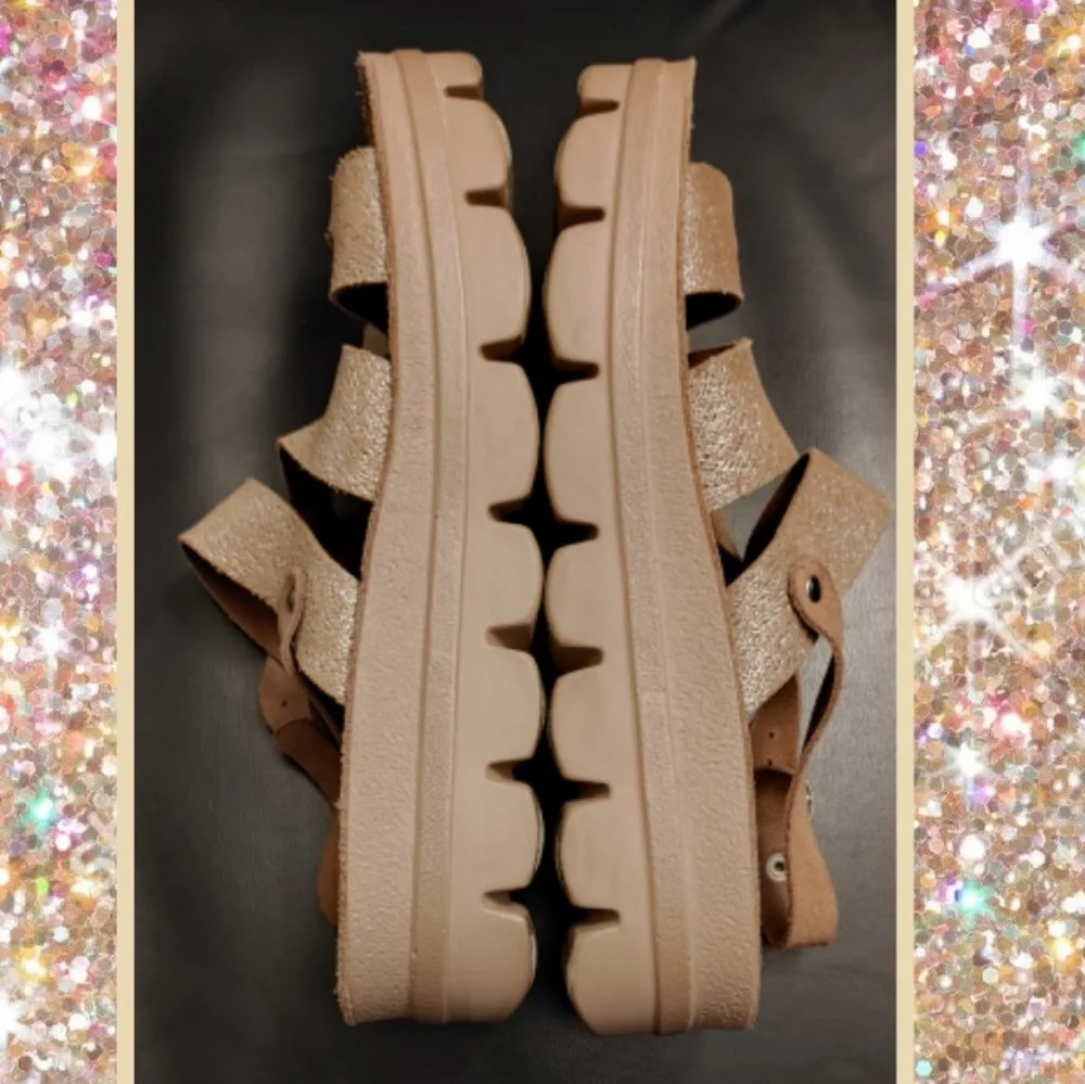 ✨✨FANTASY SANDALS " ROSA"✨✨ - Picture 2 of 11